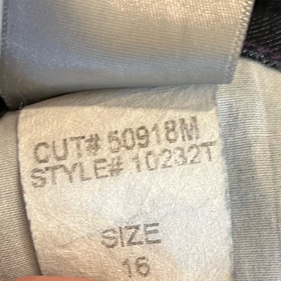 NYDJ Jeans Bootcut Dark Wash 5 Pocket Denim Sz 16 EUC - Picture 11 of 13